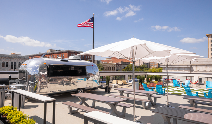 A wide shot of an outdoor dining area